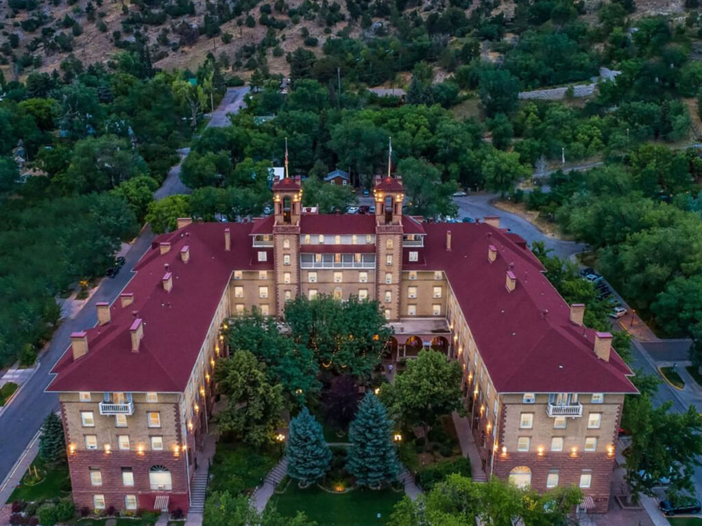 USA_Colorado_Hotel Colorado_Exterior