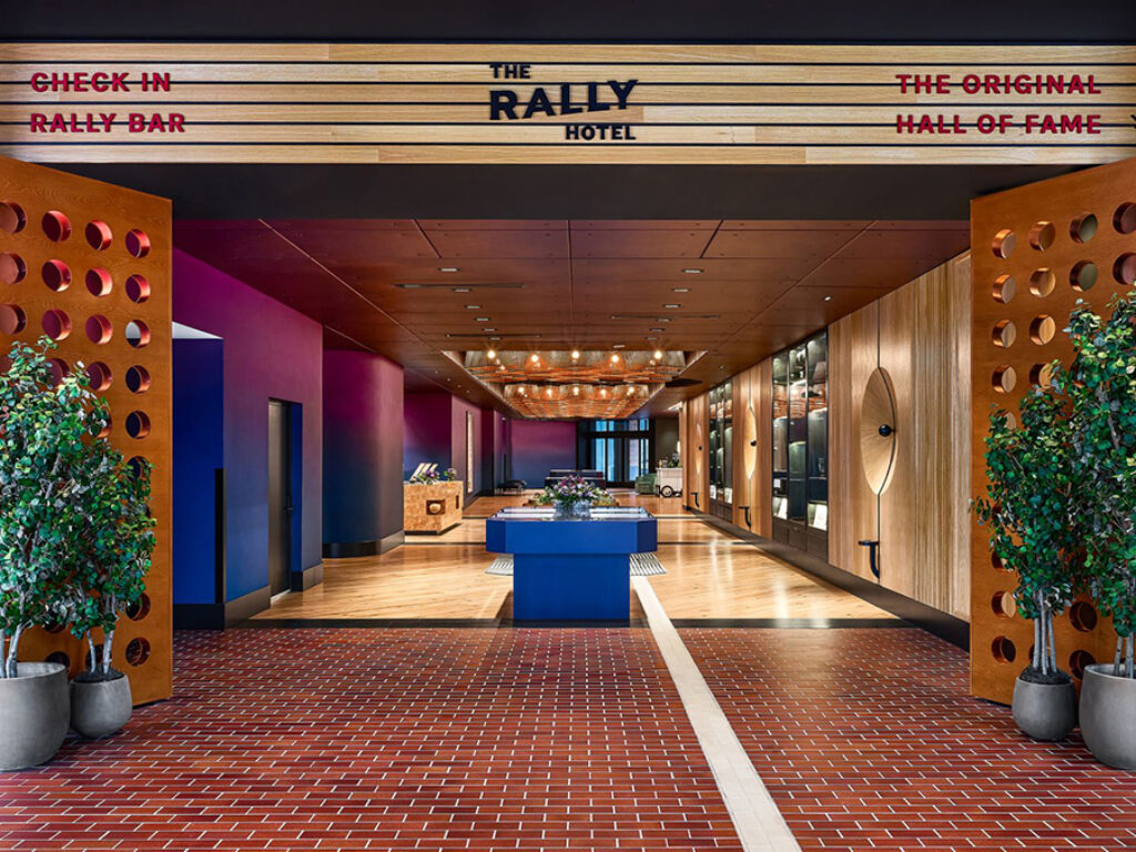 USA_Colorado_The Rally Hotel_Entrance