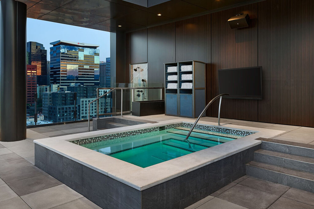 USA_Colorado_The Rally Hotel_Hot Tub