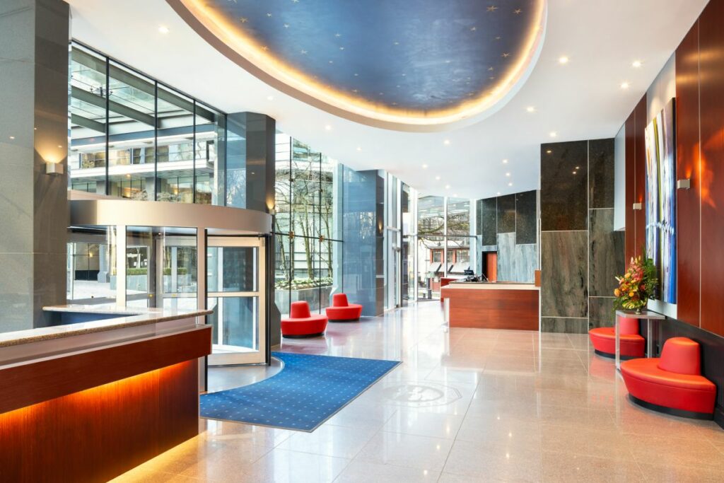 CAN_BC_Sheraton Wall Centre_Lobby