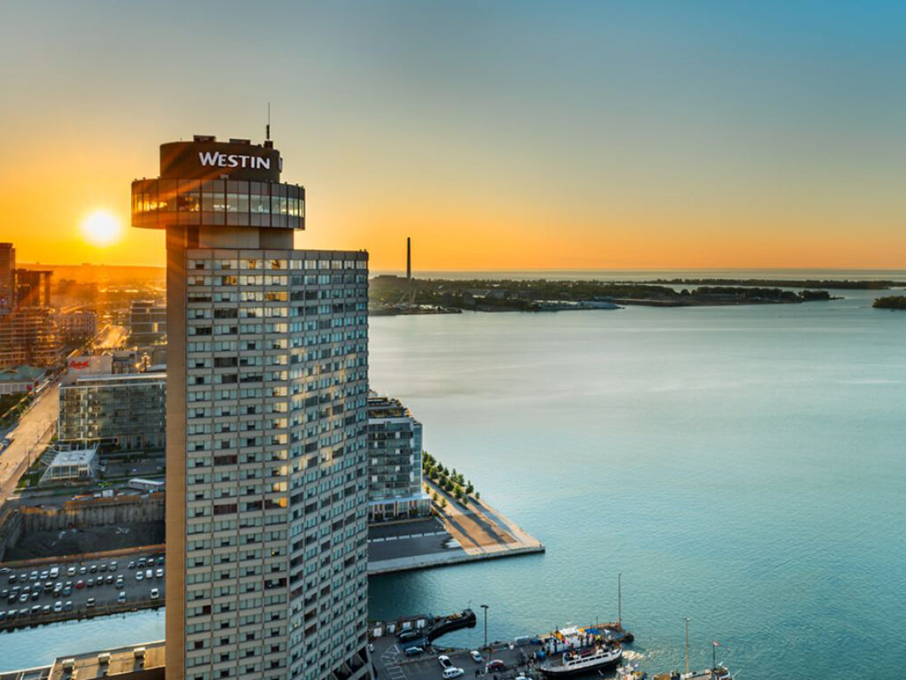 CAN_Ontario_Westin Harbour Castle_Exterior