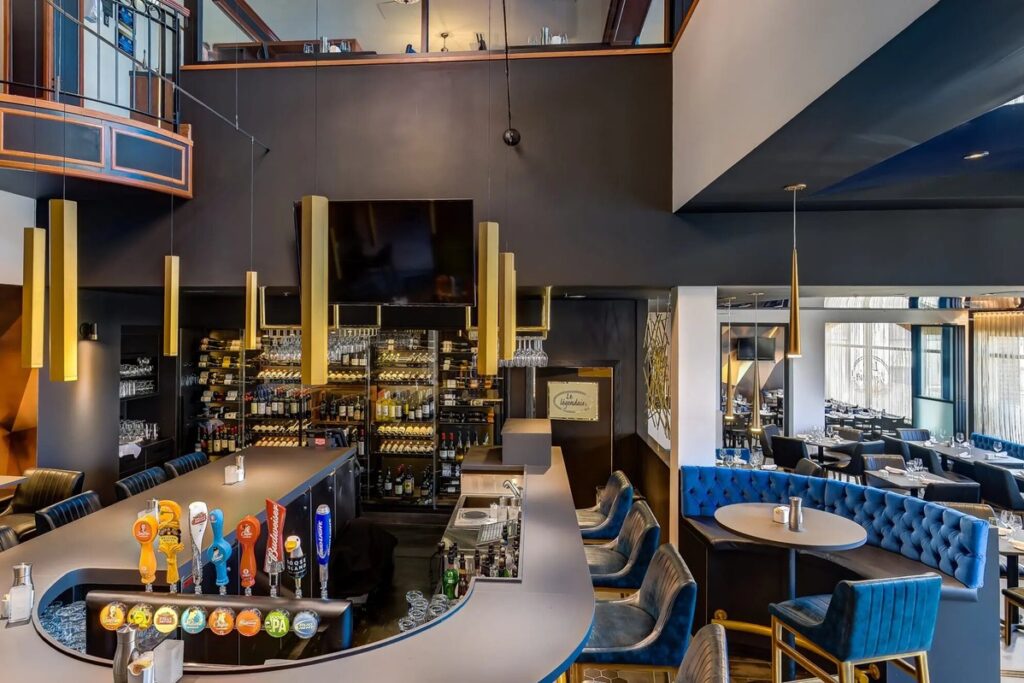 Bar