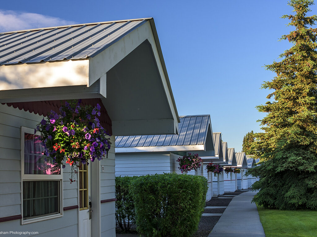 USA_Alaska_River’s Edge Resort_Garden Cottages