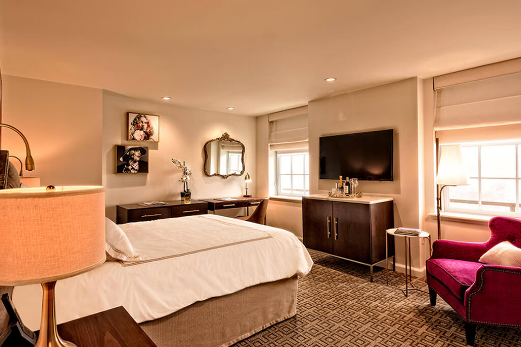 Hotel Guest Room