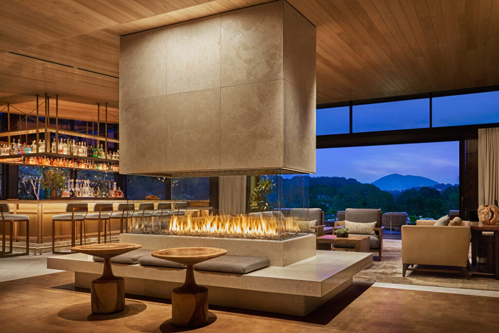 Lobby centrepiece