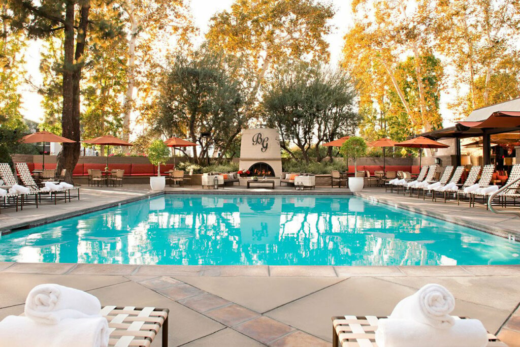 Hotel pool