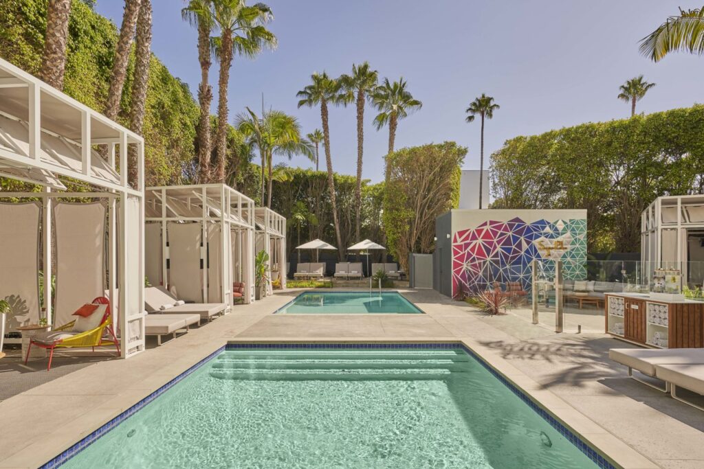 Hotel pool