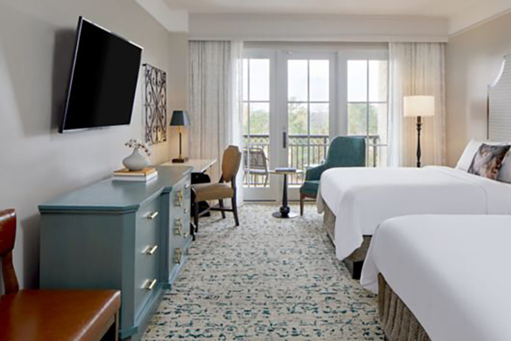 Queen room with two beds