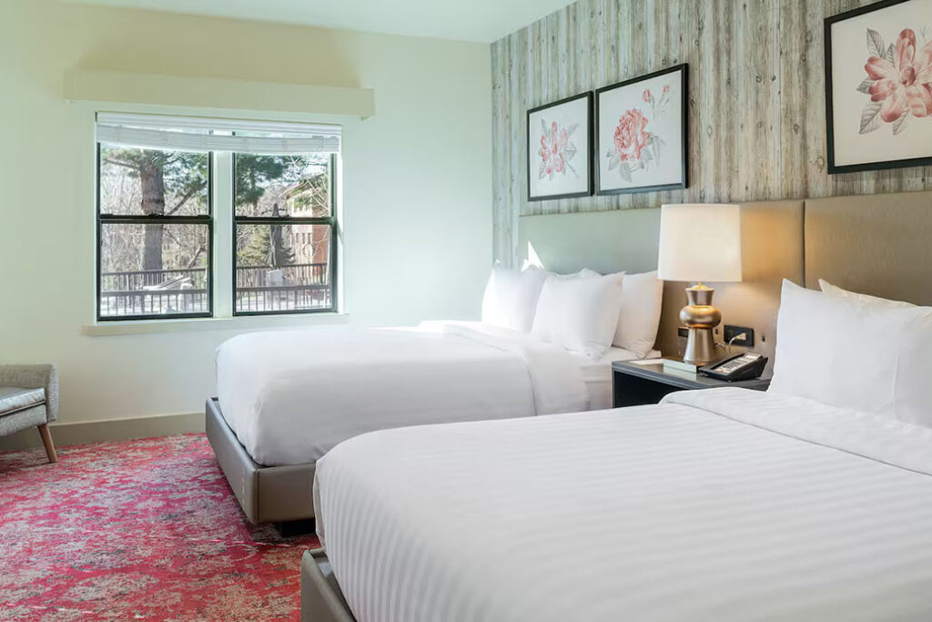 Guest room with two beds