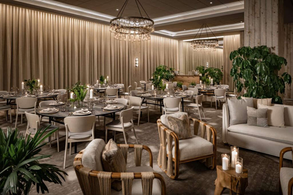 Hotel restaurant