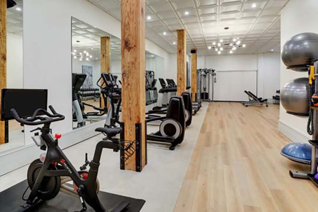 Hotel fitness centre