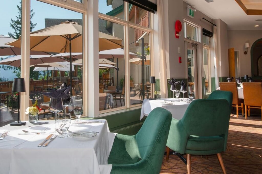 Coast Hillcrest Hotel Restaurant