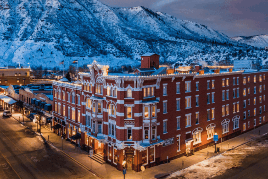 Strater Hotel Exterior