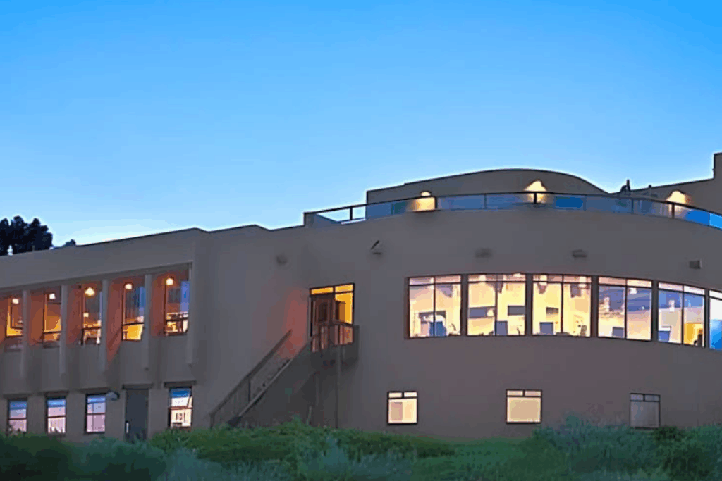Far View Lodge Exterior