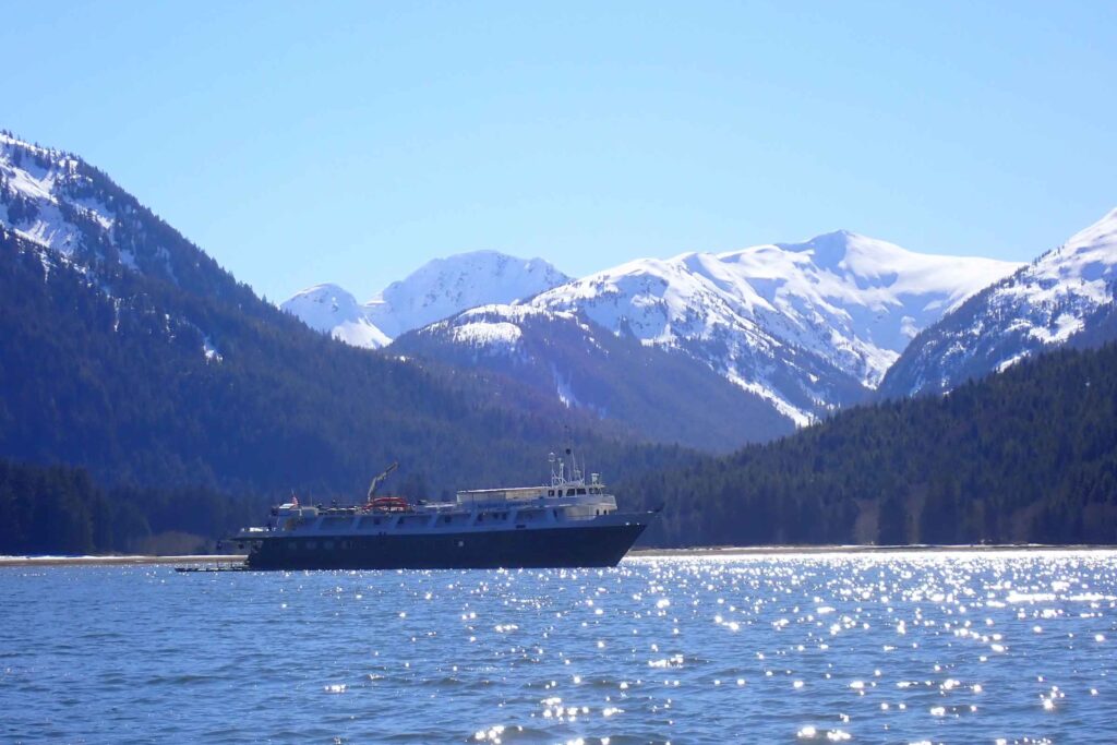 Alaska Wilderness Adventurer ship