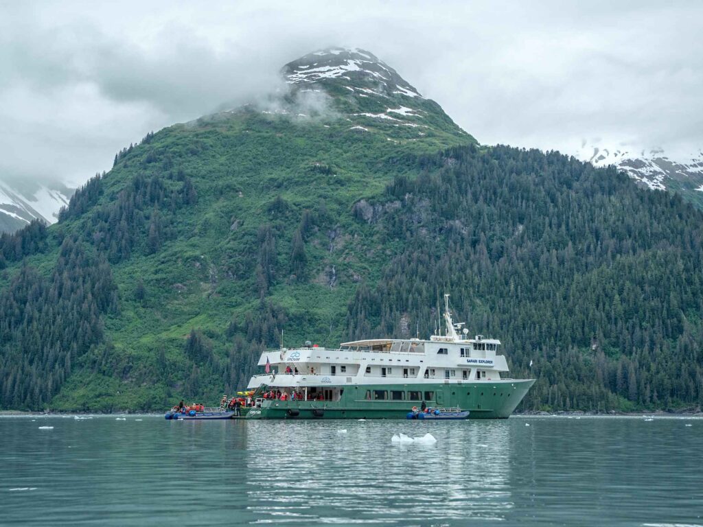 USA-Alaska-Wilderness-Adventurer-Mears-Glacier_11_11zon