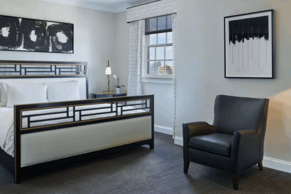 Le Méridien Dallas, The Stoneleigh Guestroom