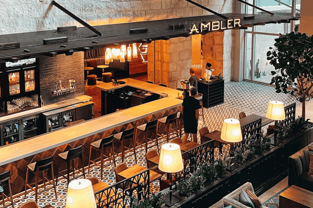 Hotel Contessa Ambler Bar