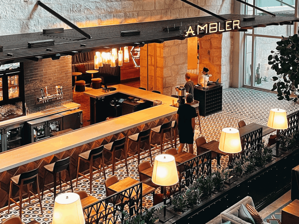 Hotel Contessa Ambler Bar