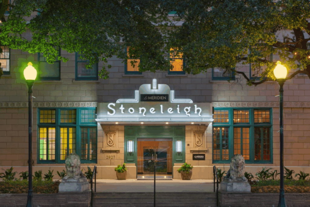 Le Méridien Dallas, The Stoneleigh Entrance